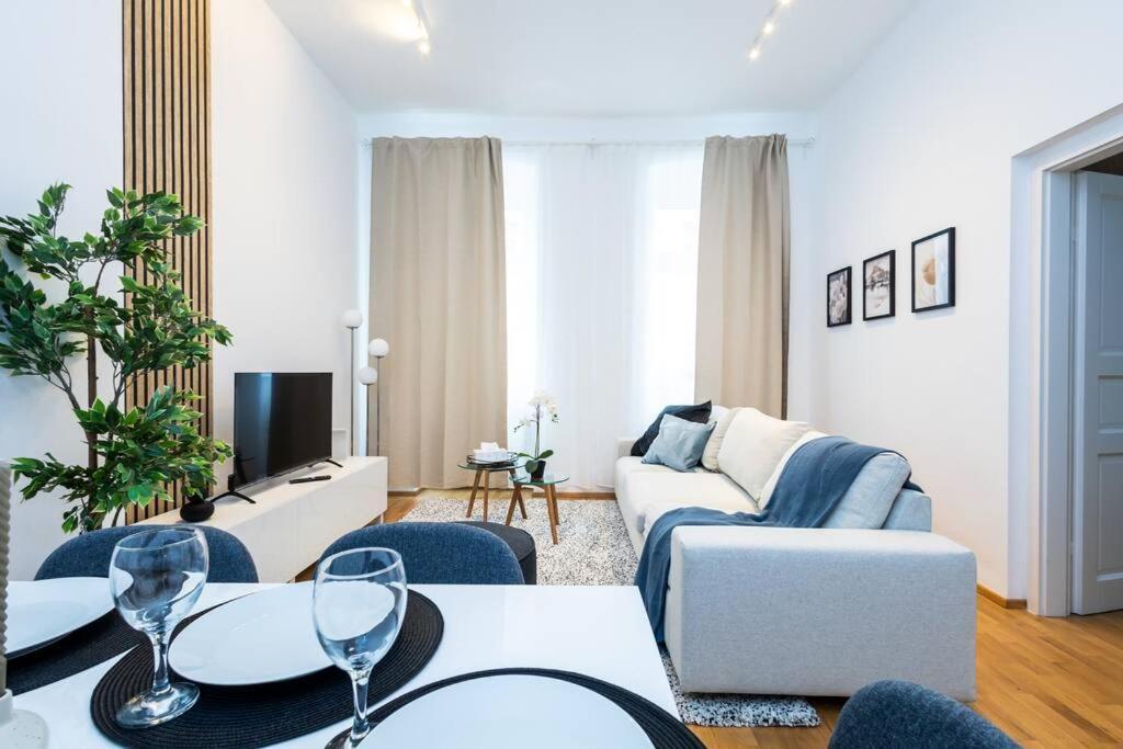 Orestaliving - Spacious 2Br On The Danube Canal 维也纳 外观 照片
